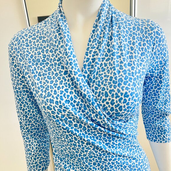 J. McLaughlin Catalina Blue Leopard Print Wrap Dress SZ S - Picture 3 of 11